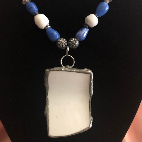 Recycled Broken Handmade Porcelain Necklace - Picture 4 of 5